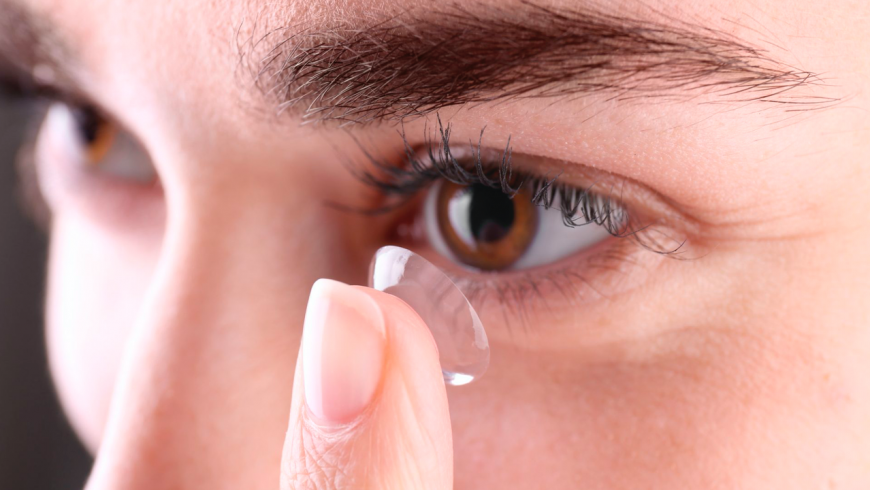 Coronavirus: ¿por qué debemos evitar usar lentes de contacto?