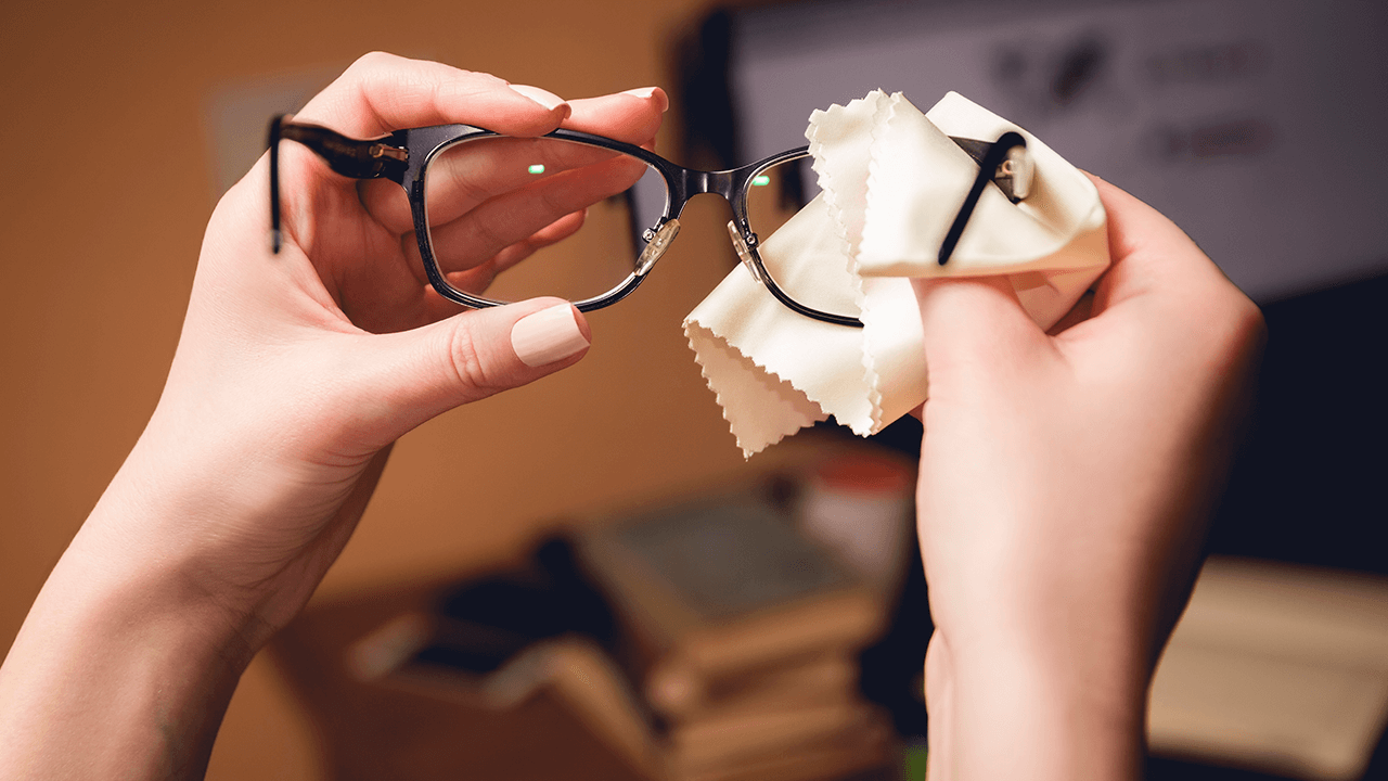 Cuarentena: ¿Cómo limpiar y cuidar los lentes de medida en casa
